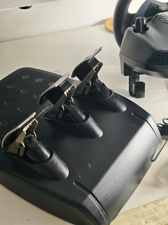 Volante Logitech G29 PS5 PlayStation 5