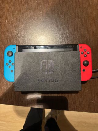 Nintendo Switch Azul y Rojo