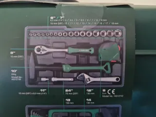 Maletín herramientas Parkside con atornillador