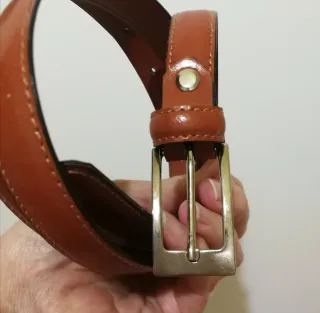 Cintura in pelle marrone