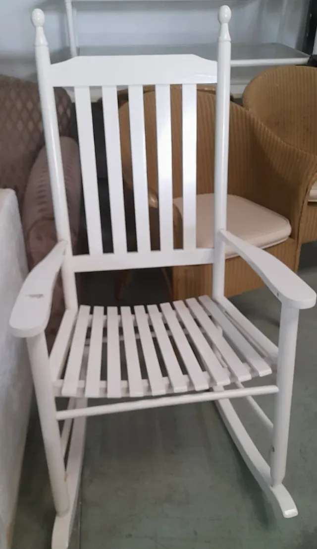 Silla Mecedora Blanca Madera