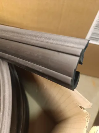 Perfil goma de ventana caravana 30mm