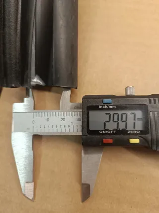 Perfil goma de ventana caravana 30mm