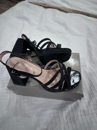 Sandalias fiesta negras purpurina tacón nuevas