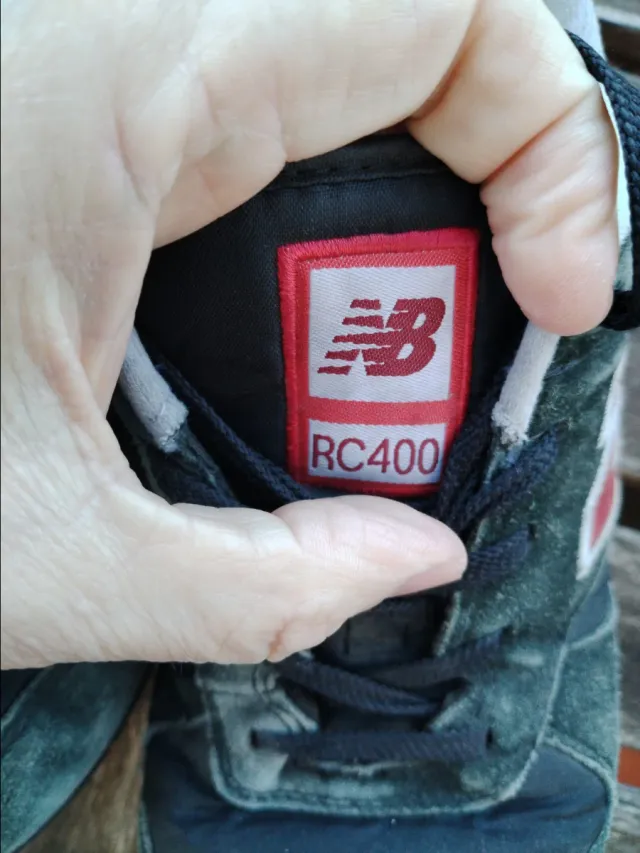 2 Zapatillas New Balance talla 42 y 43