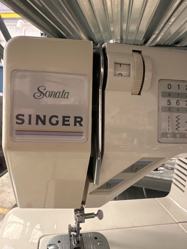 Máquina de coser Singer Sonata