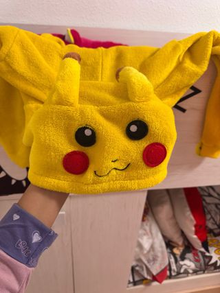 Pijama/Disfraz Pikachu Talla 120 cm