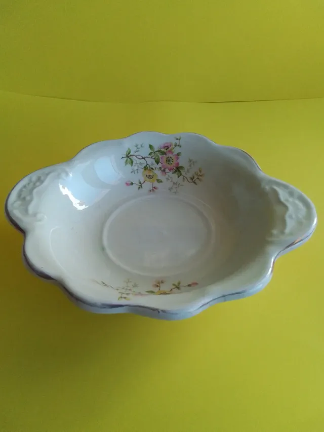 Frutero antiguo de Inglaterra floral