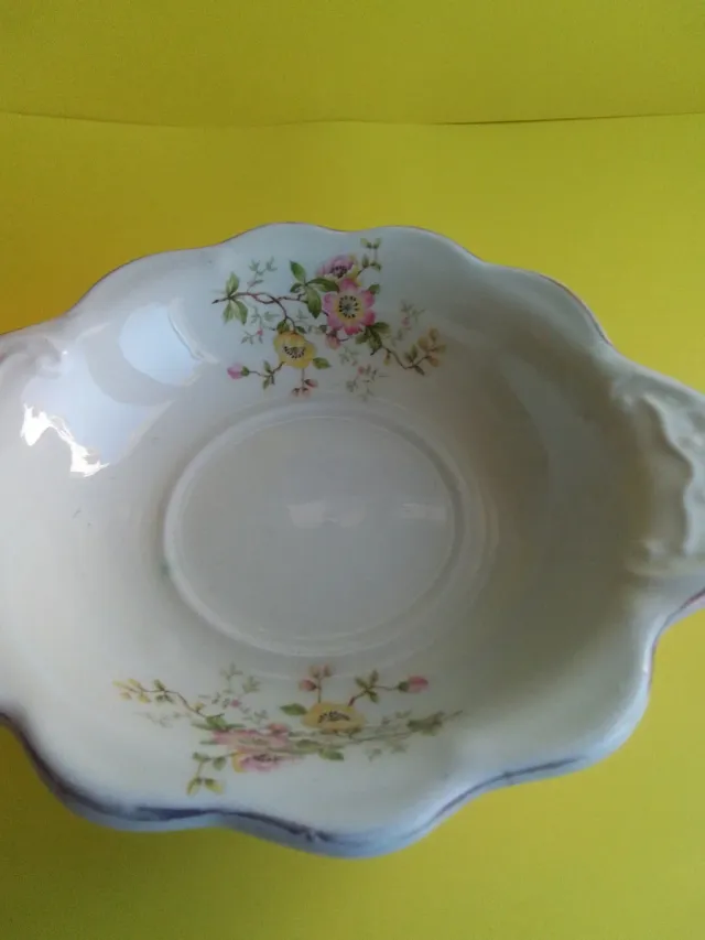 Frutero antiguo de Inglaterra floral