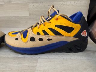 Nike ACG Air Exploraid Talla 44 Nuevo