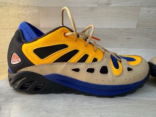 Nike ACG Air Exploraid Talla 44 Nuevo