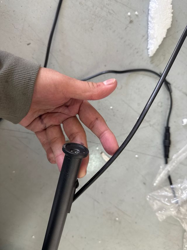 Lámpara de pie alta diseño movible