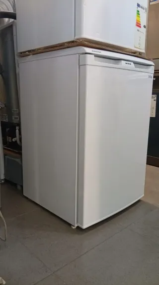 Refrigerador pequeño Ansonic Blanco