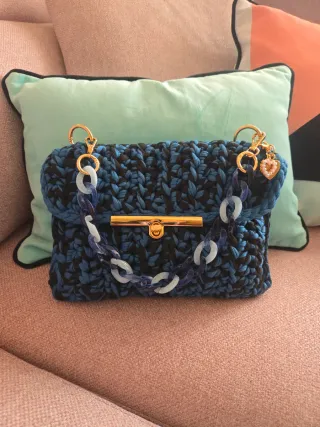 Bolso Clutch Tejido Artesanal Azul y Negro