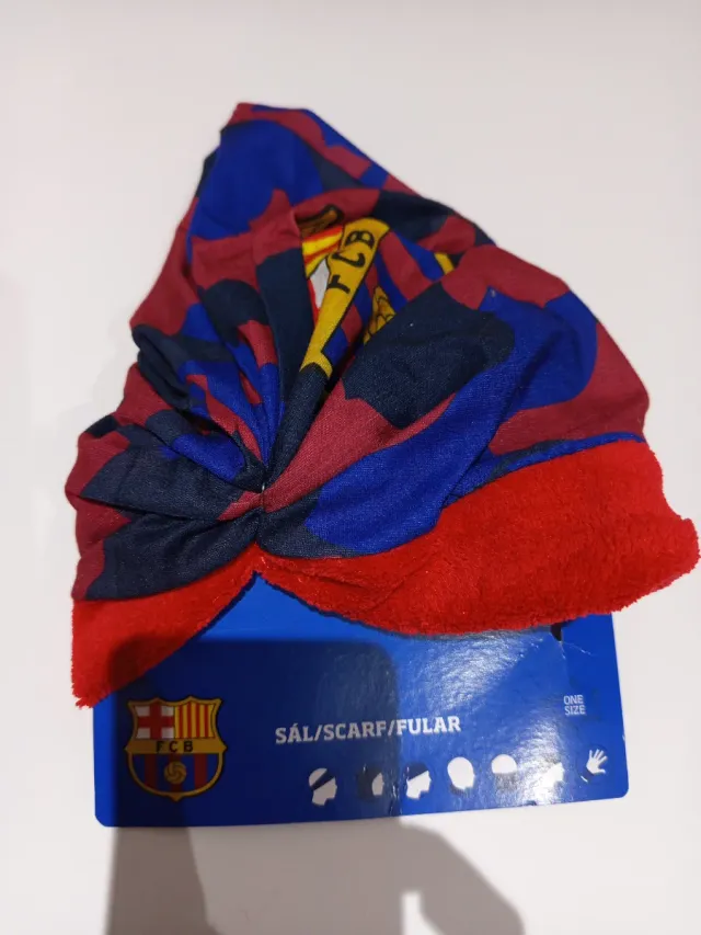 Braga cuello FC Barcelona niño