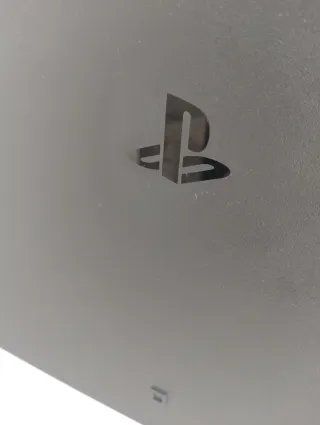 Consola Sony PS4 1.TB