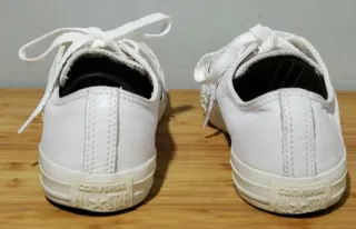 CONVERSE DE PIEL TALLA 43 Originales.