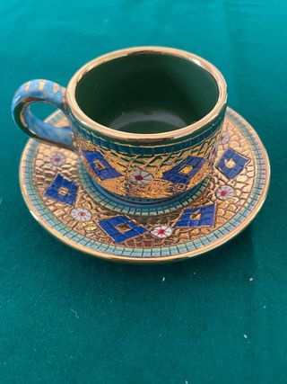 Tazzina e piattino decorati oro