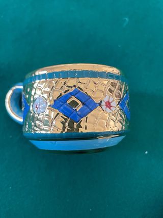 Tazzina e piattino decorati oro