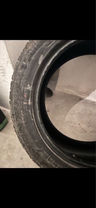 Neumático Continental 235/55 R19