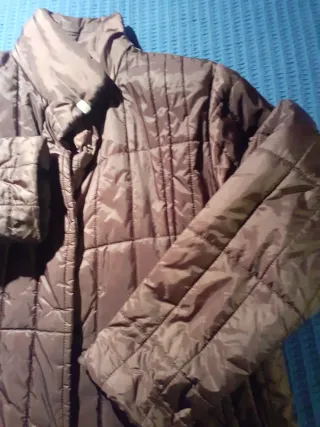 Parka cálida marrón