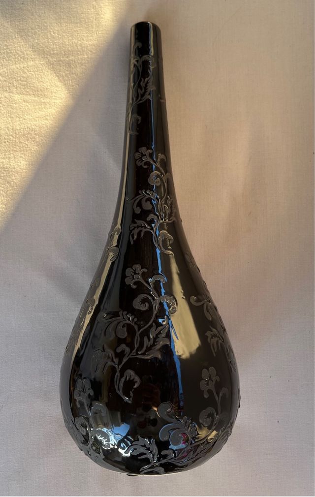 Grande vaso in ceramica nero vintage