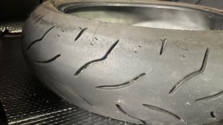 Neumático BRIDGESTONE 160/60ZR17 69(W)