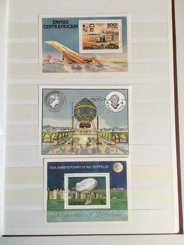 Classificatore con timbri tematici aerospaziali.