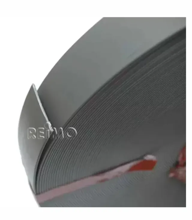 Guarnitura para ventana de caravana