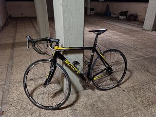 Bici da corsa Scott CR1 Carbonio