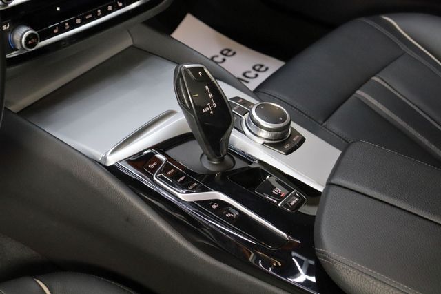 BMW Serie 5 530e touring 2022 ETIQUETA 0