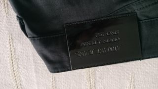 Pantalón negro Armani
