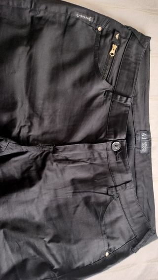 Pantalón negro Armani
