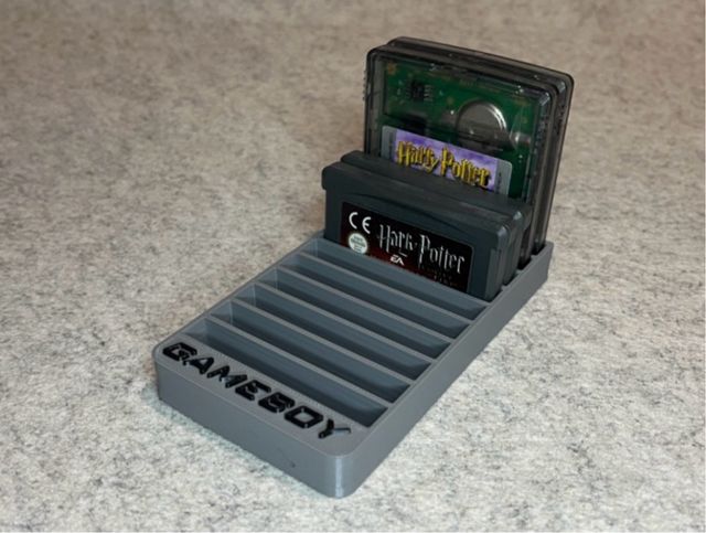 Supporto per giochi Game Boy