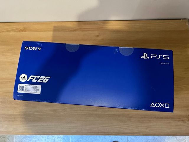 Consola PS5 1TB FC26 Blanca sin abrir.