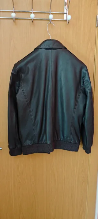 Cazadora de piel de cordero -sin estrenar-