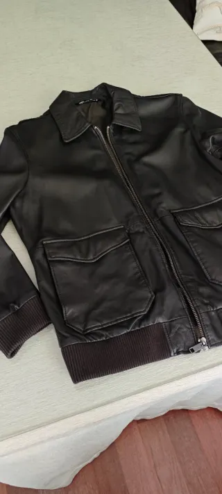 Cazadora de piel de cordero -sin estrenar-