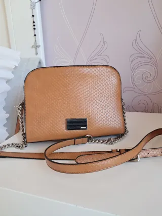 Bolso Parfois Cadena Marrón y Plateado