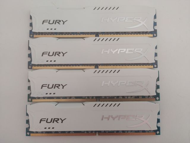 4x Módulos Memoria RAM PLEXHD 2GB DDR2 800MHz