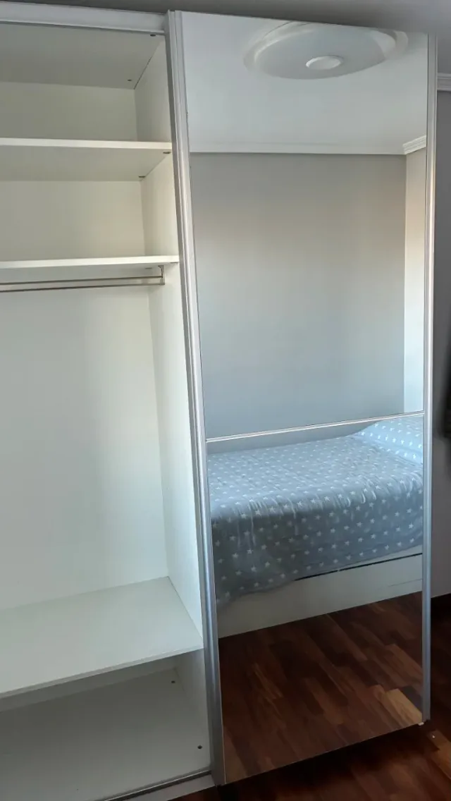 Armario blanco puertas correderas