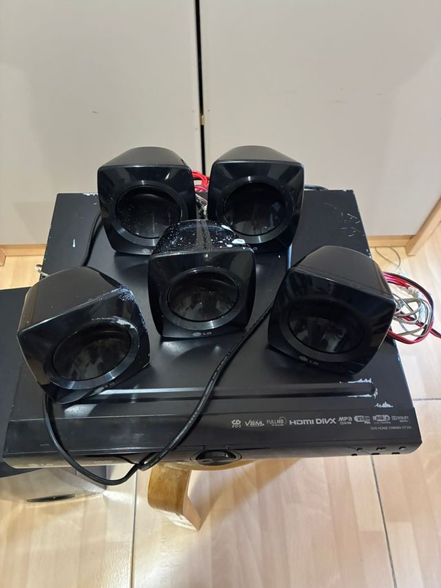Home Cinema LG 5.1 DVD/HDMI
