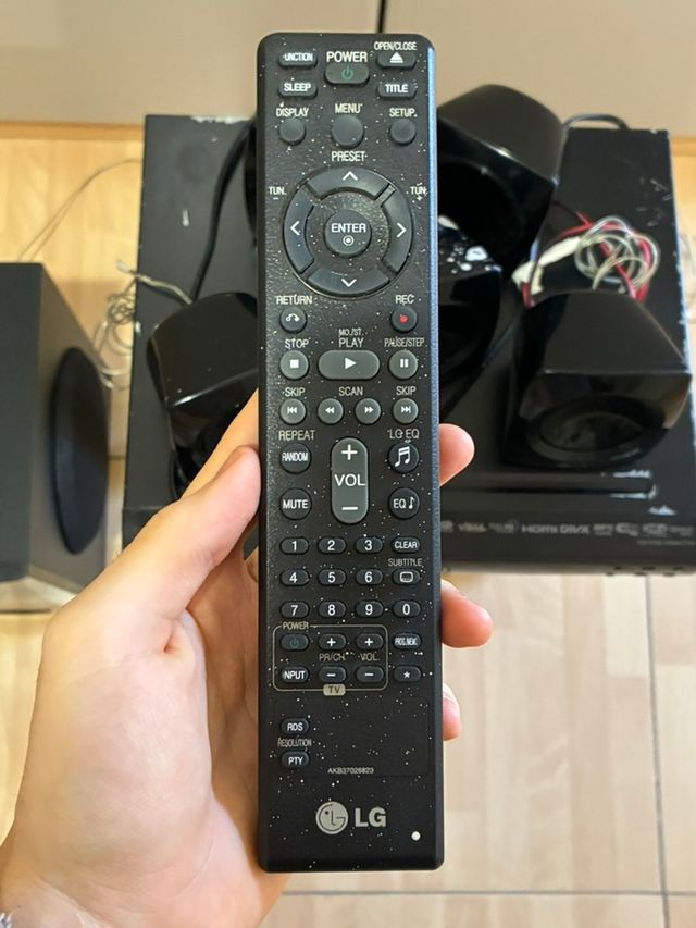 Home Cinema LG 5.1 DVD/HDMI