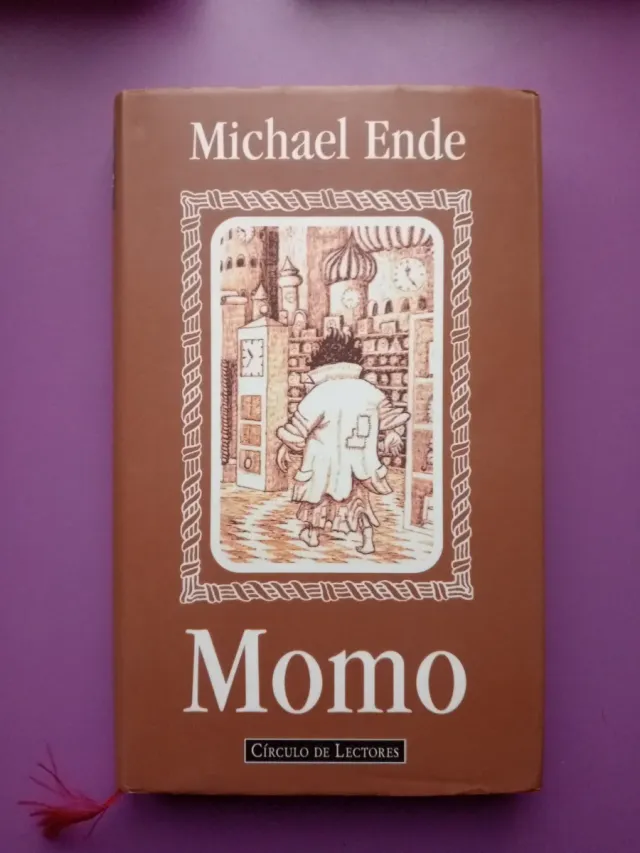 Momo y la historia interminable