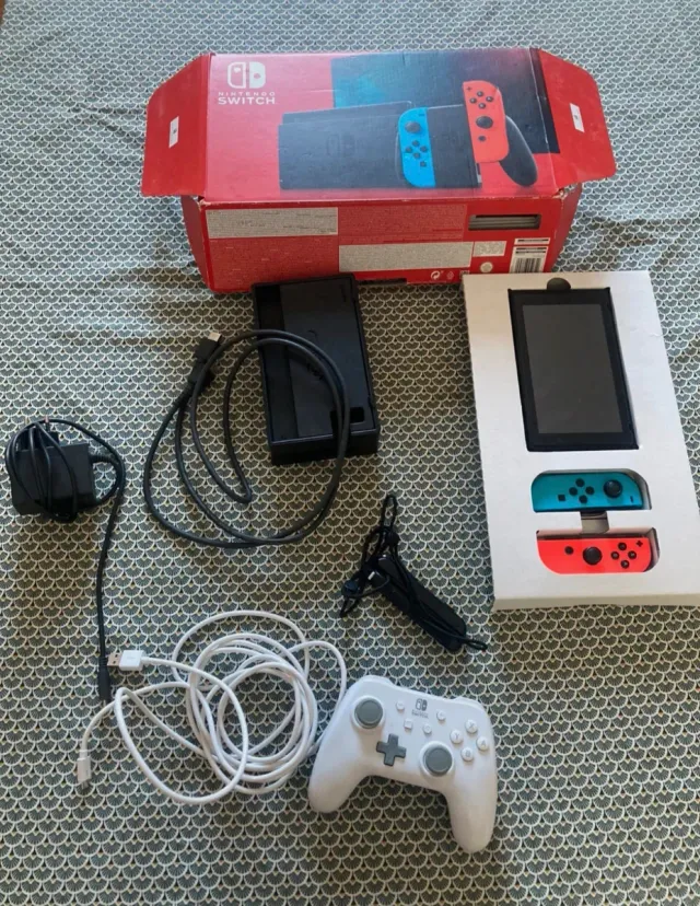 Nintendo Switch + Minecraft