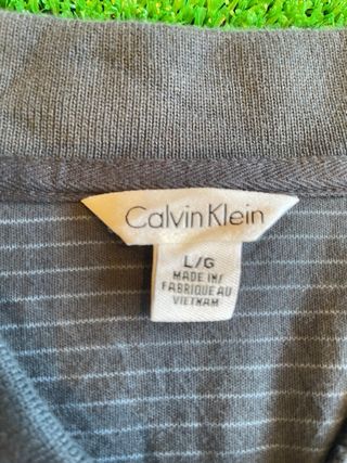 Calvin Klein Polo Rayas Gris Oscuro y Negro