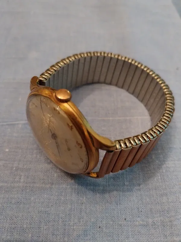 Relógio Tormas Vintage Dourado Anos 50