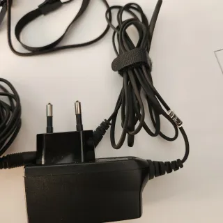 Caricatori Nokia originali e auricolari