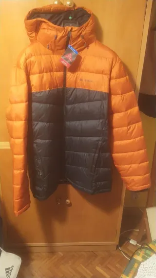 Cazadora Columbia Naranja y Negra. Talla 2XL