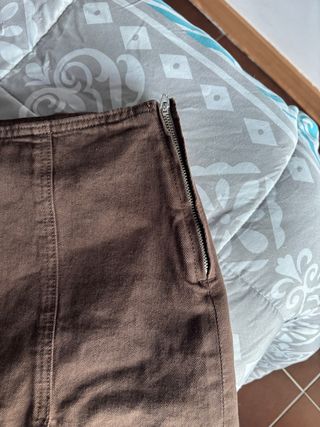 Falda pantalón vaquera marrón, casi nueva