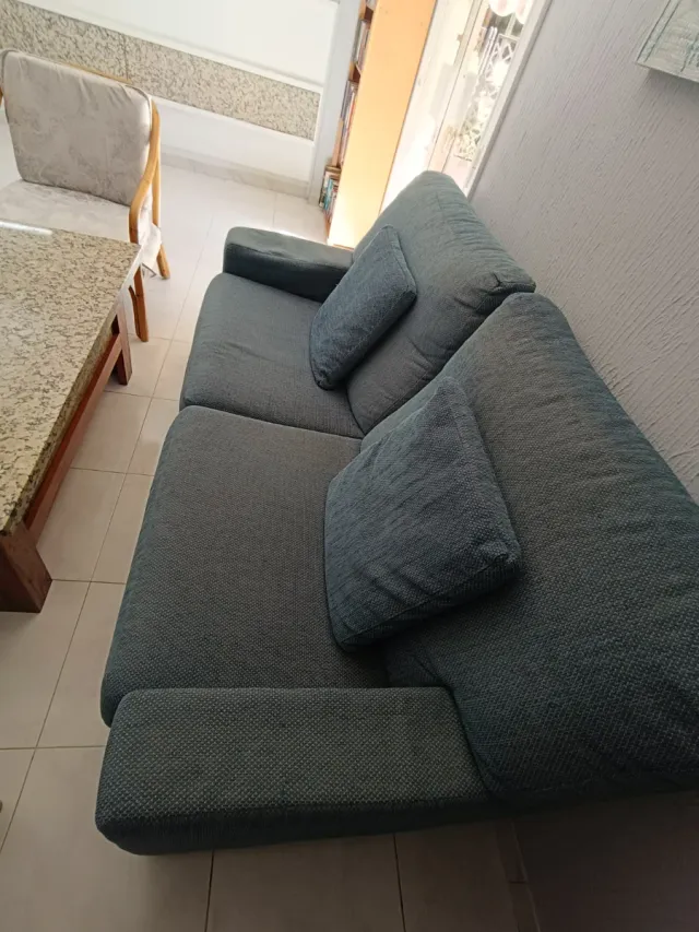 2 Sofás de 2 plazas azul/gris